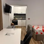 Konukevi Bujtina Sakollari 3*