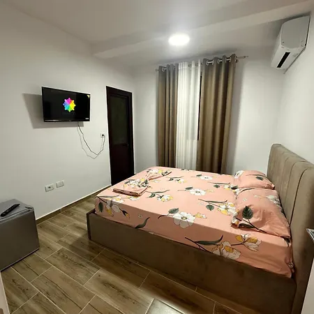 Bujtina Sakollari